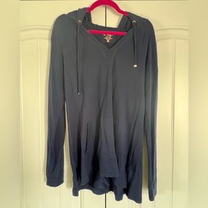 Lilly Pulitzer Luxletic Navy Blue Hooded Pullover Size Large EUC